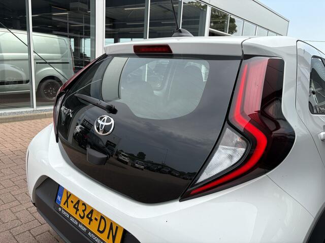 Toyota AYGO X 1.0 VVT-i 73pk Play 5-drs. CAMERA/ADAPT.CRUISE/CARPLAY/AIRCO