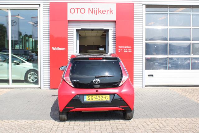 Toyota AYGO 1.0 VVT-i x-cite