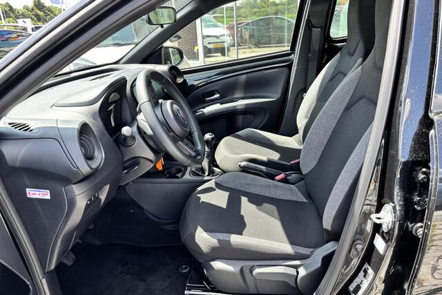 Toyota AYGO X 1.0 VVT-i MT Play Apple Carplay Android Auto draadloos, Camera
