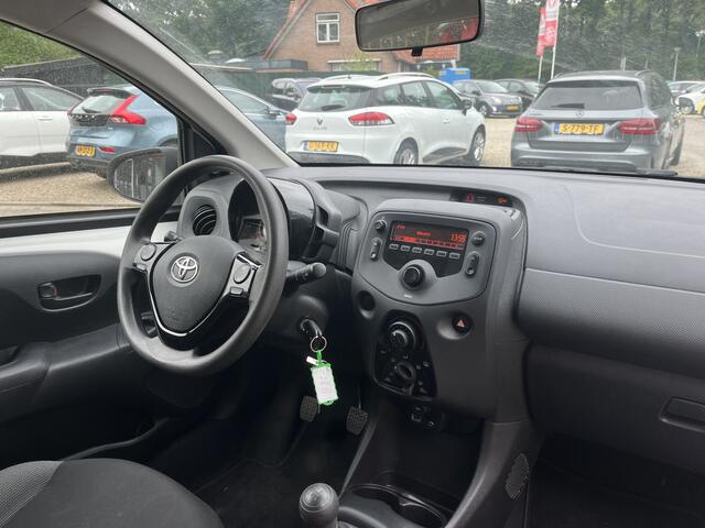 Toyota AYGO 1.0 VVT-i x-fun 1e Eigenaar