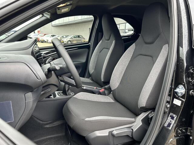 Toyota AYGO X 1.0 VVT-i MT Play **NIEUWE AUTO/ DIRECT LEVERBAAR**