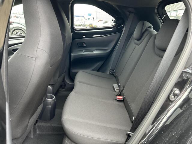 Toyota AYGO X 1.0 VVT-i MT Play **NIEUWE AUTO/ DIRECT LEVERBAAR**