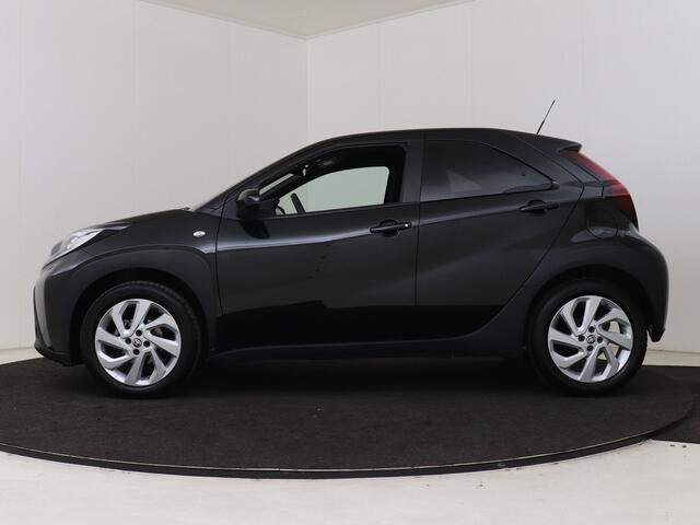 Toyota AYGO X 1.0 VVT-i MT First I Apple Carplay/Android Auto I Climate Control | Stoelverwarming I LM Velgen | LED