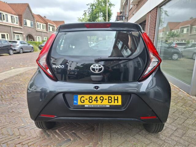 Toyota AYGO 1.0 VVT-i X-Fun 5Drs /Airco/Led/Garantie