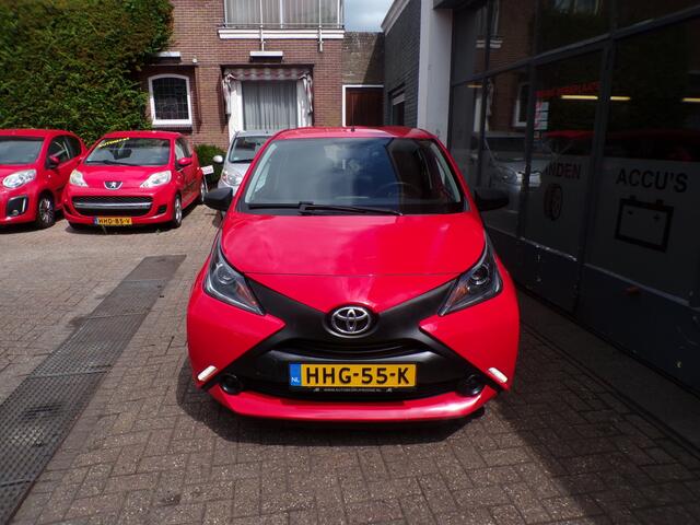 Toyota AYGO 1.0 VVT-i x-now AIRCO,LED, 2 EIGENAAR !!