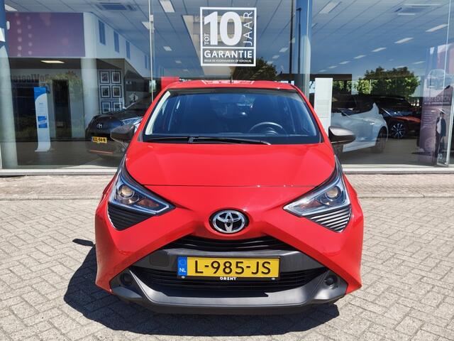 Toyota AYGO 1.0 VVT-i x-fun | Airco | DAB | Bluetooth | El. Ramen |