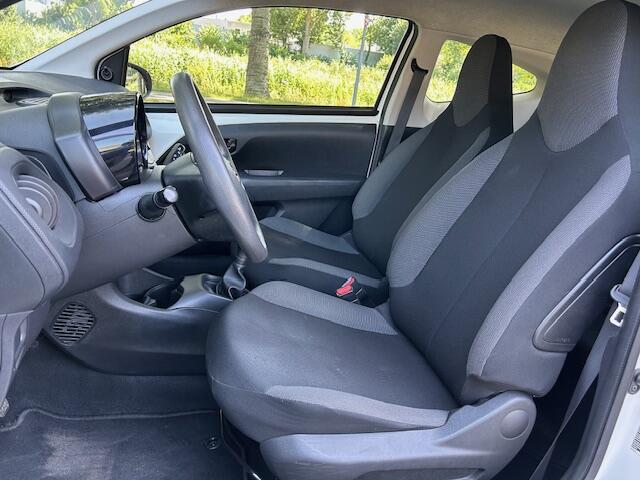 Toyota AYGO 1.0 VVT-i x Airco Zuinig