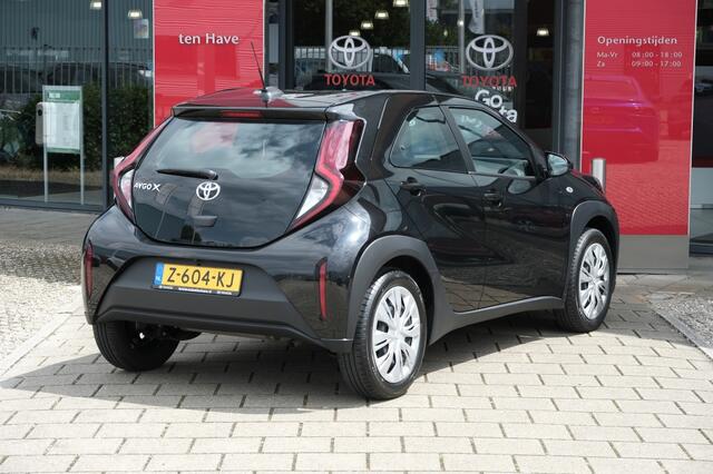 Toyota AYGO 1.0 VVT-i MT Play | Apple Carplay & Android Auto | 4.2" multi in