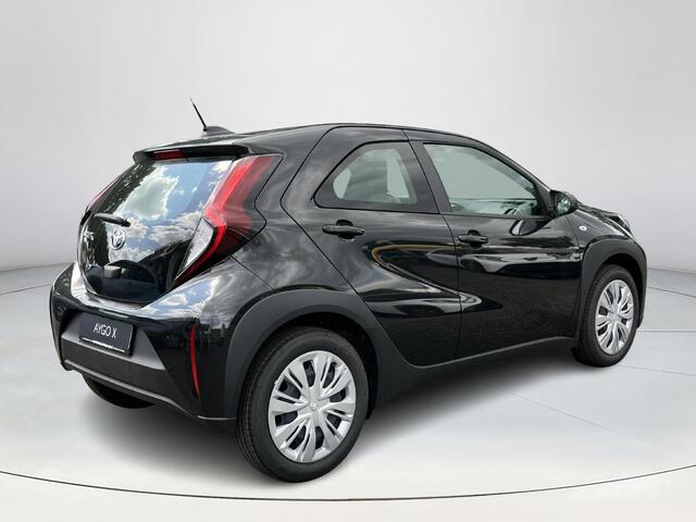 Toyota AYGO X 1.0 VVT-i MT Play | Night Sky Black metallic | Nieuw uit voorraad leverbaar |