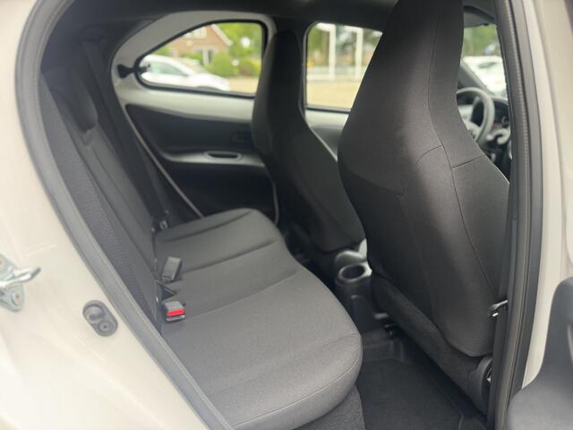 Toyota AYGO X 1.0 VVT-i MT Play Apple/Android, Cruise, Voorstoelen verwarmd , All-in Rijklaarprijs