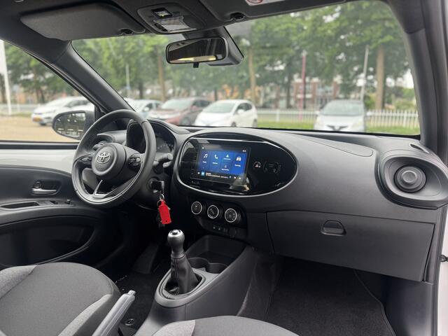 Toyota AYGO X 1.0 VVT-i MT Play Apple/Android, Cruise, Voorstoelen verwarmd , All-in Rijklaarprijs