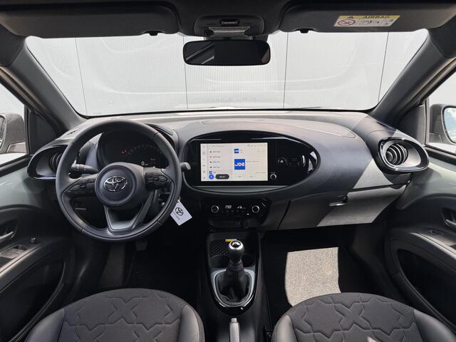Toyota AYGO X 1.0 VVT-i MT Envy | Parkeersensor V+A | 10.5" multimedia | Draadloze telefoonlader |