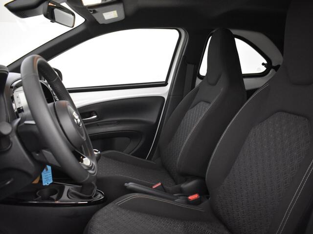 Toyota AYGO 1.0 VVT-i MT Pulse Bi Tone | Apple & Android Carplay