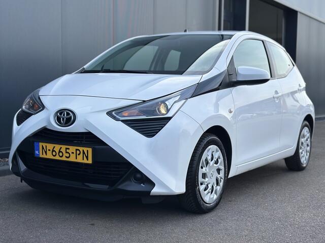 Toyota AYGO 1.0 VVT-i x-play / Carplay / Camera