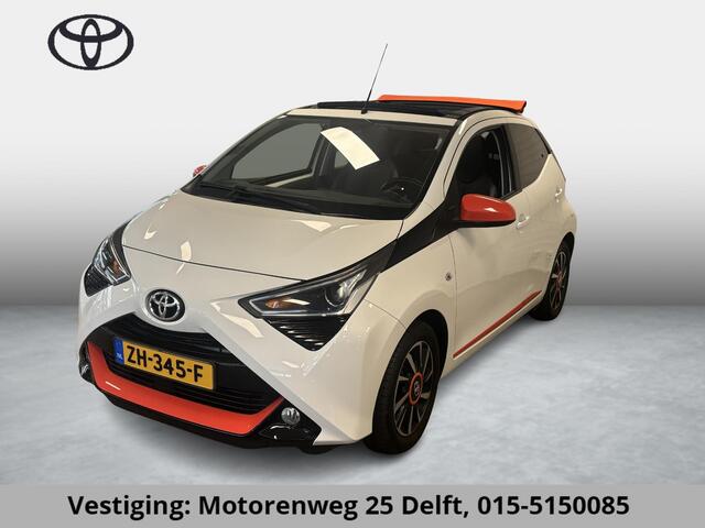Toyota AYGO 1.0 VVT-i X-OTIC CABRIOLET 30.000 KM !! GARANTIE TOT 3-2029! LEDER.CARPLAY NAVI.AIRCO.LMV CAMERA !