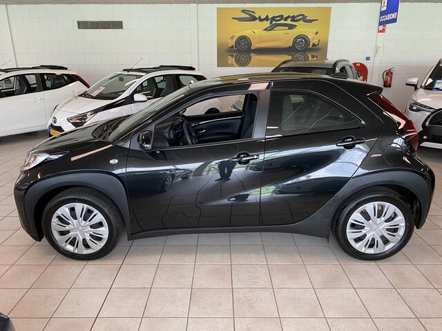 Toyota AYGO X 1.0 VVT-i MT Play