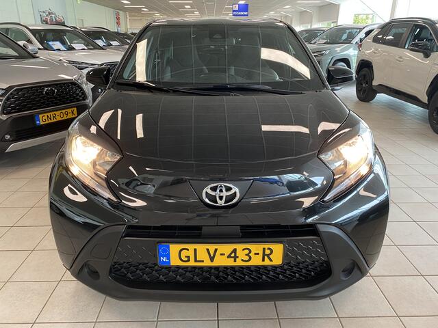 Toyota AYGO X 1.0 VVT-i MT Play