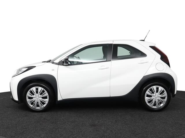 Toyota AYGO X 1.0 VVT-i MT Play | Apple Carplay/Android Auto |