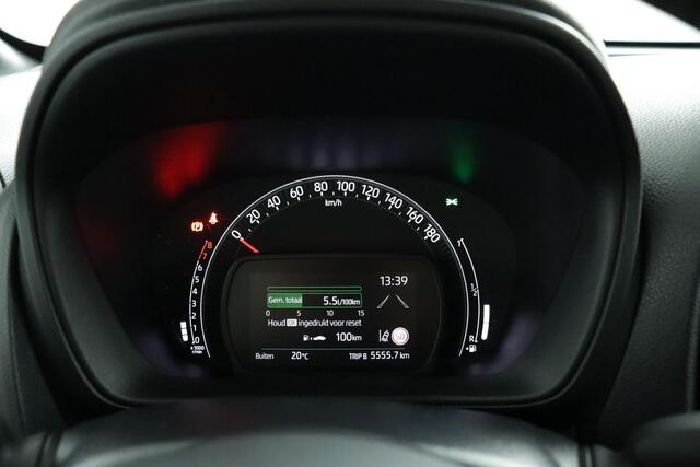 Toyota AYGO X 1.0 VVT-i MT Play | Apple Carplay/Android Auto |