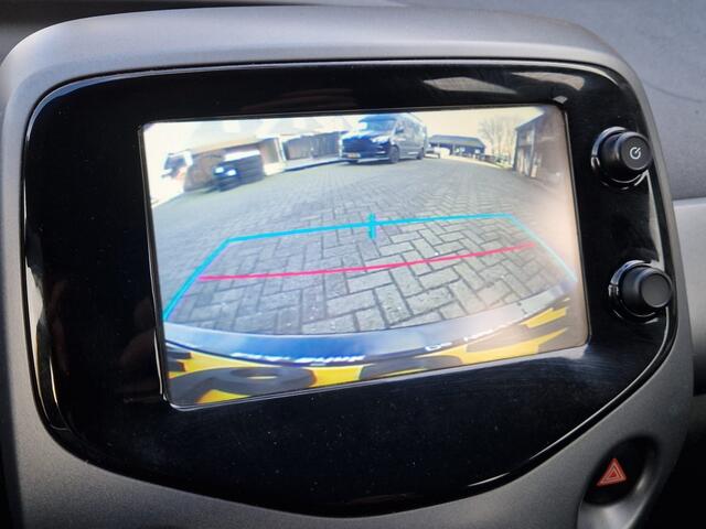 Toyota AYGO 1.0 VVT-i x-play, CAMERA / CRUISE CONTROL / NAP