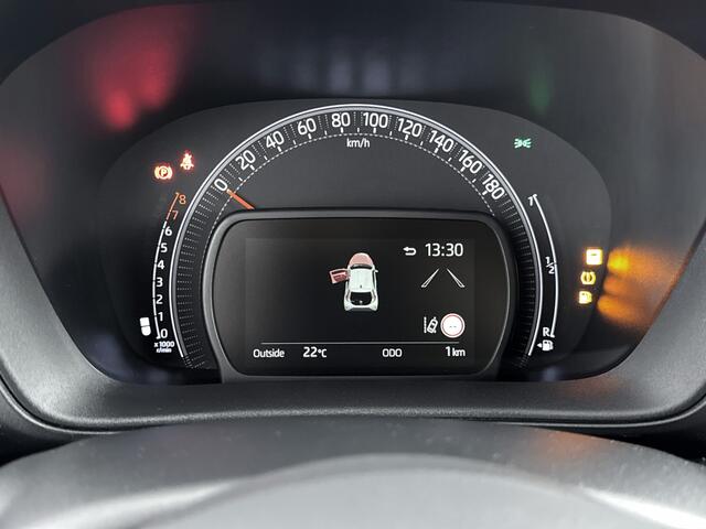 Toyota AYGO X 1.0 VVT-i MT play | Nieuw Display | Apple Carplay & Android Auto | Parkeercamera |