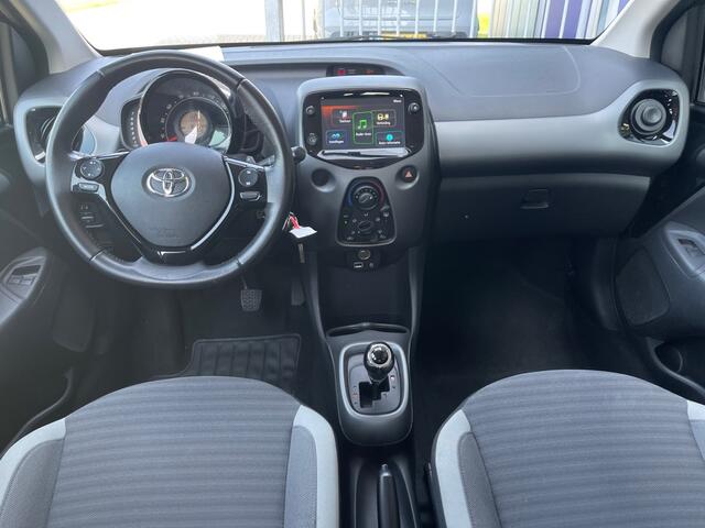 Toyota AYGO 1.0 VVT-i x-cite AUT! Carplay! Camera! VERWACHT!!