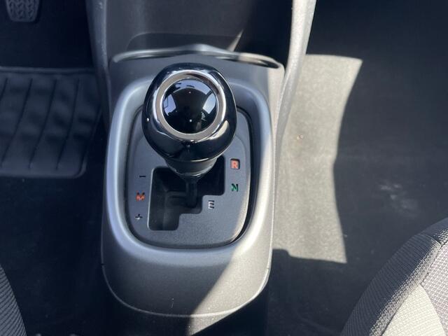 Toyota AYGO 1.0 VVT-i x-cite AUT! Carplay! Camera! VERWACHT!!