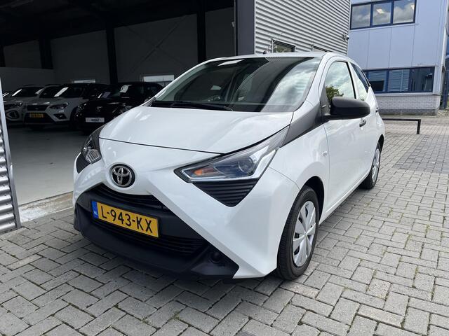 Toyota AYGO 1.0 VVT-i x-fun