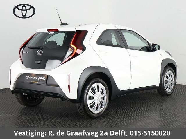 Toyota AYGO X 1.0 VVT-i MT Play | Apple Carplay & Android Auto | Adaptive Cruise Control | Cruise control