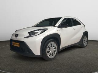 toyota-aygo-x-1.0-vvt-i-mt-play-lim