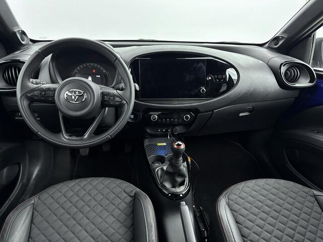 Toyota AYGO X 1.0 VVT-i MT Premium | Elektrisch vouwdak | Stoelverwarming | LM velgen | Camera | Climate Control | Parkeersensoren |