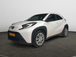 toyota-aygo-x-1.0-vvt-i-mt-play-lim