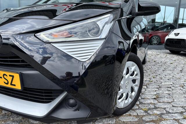 Toyota AYGO 1.0 VVT-i x-play cabrio AppleCarPlay/Android