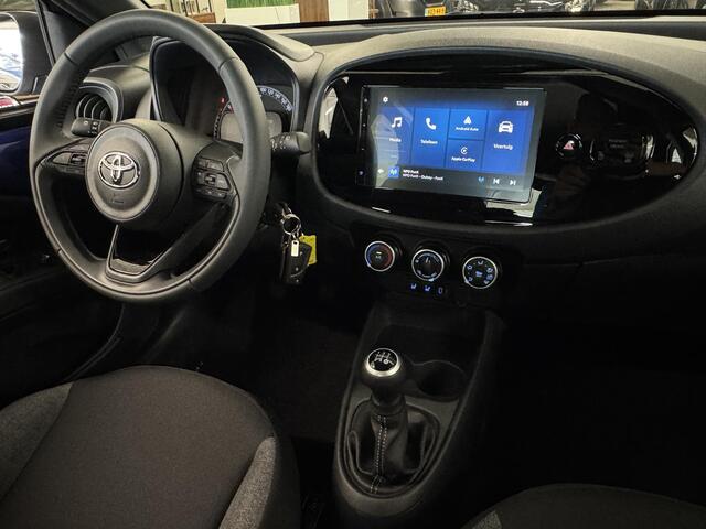 Toyota AYGO X 1.0 VVT-i MT Play | Airco | ACC | Camera | Stoelverwarming | DAB | ( Vesteging - Nieuwegein )