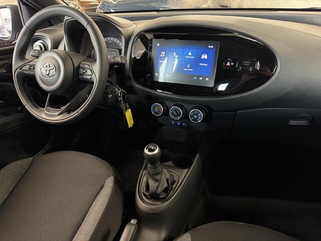 Toyota AYGO X 1.0 VVT-i MT Play