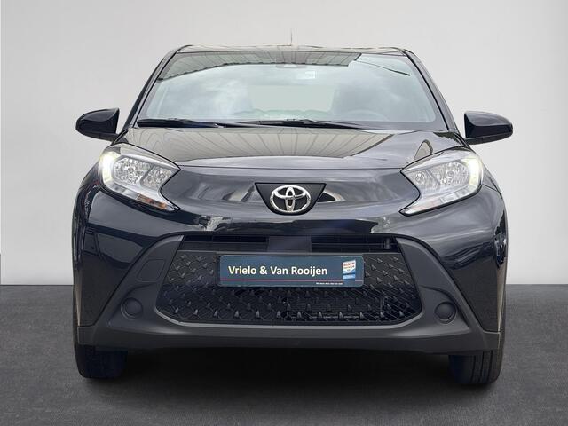Toyota AYGO X 1.0 VVT-i MT Play