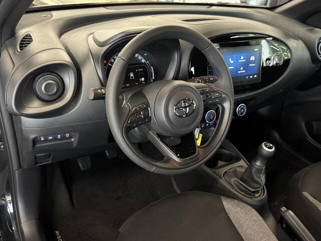Toyota AYGO X 1.0 VVT-i MT Play