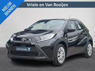 toyota-aygo-x-1.0-vvt-i-mt-play