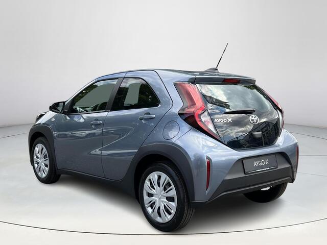 Toyota AYGO X 1.0 VVT-i MT Play