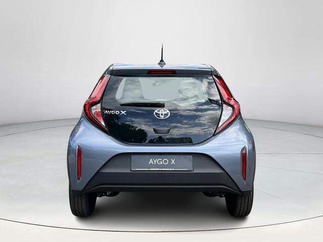 Toyota AYGO X 1.0 VVT-i MT Play