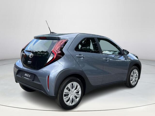 Toyota AYGO X 1.0 VVT-i MT Play