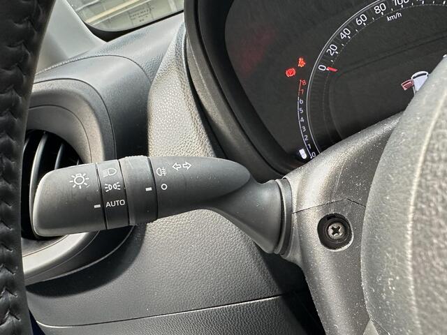 Toyota AYGO X 1.0 VVT-i MT Play