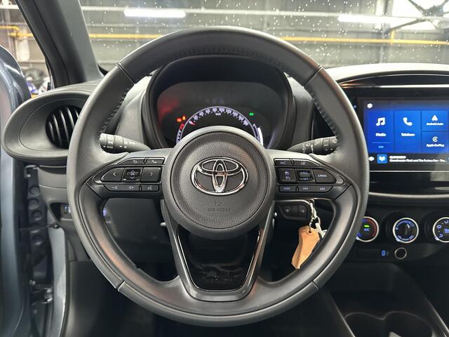Toyota AYGO X 1.0 VVT-i MT Play