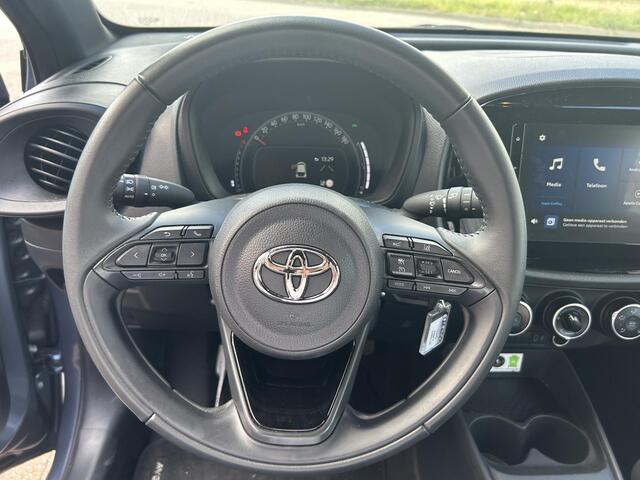 Toyota AYGO X 1.0 VVT-i MT Play