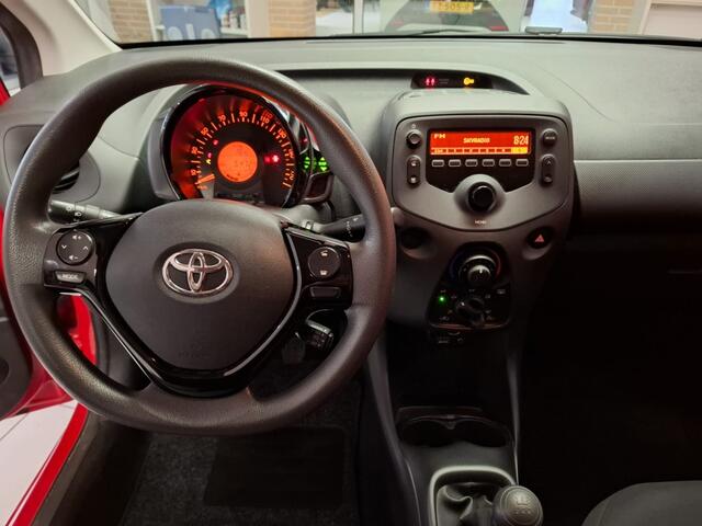 Toyota AYGO 1.0 VVT-i x-fun