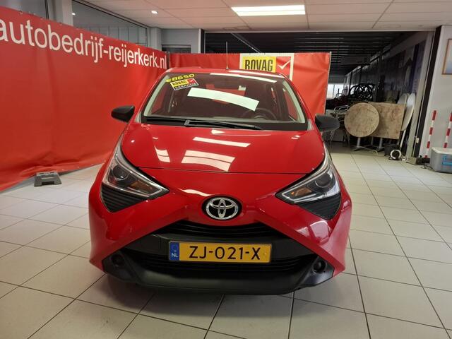 Toyota AYGO 1.0 VVT-i x-fun