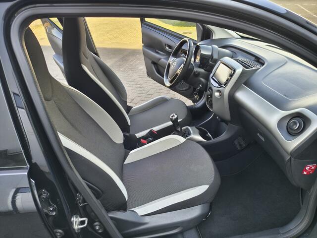 Toyota AYGO 1.0 VVT-i x-play
