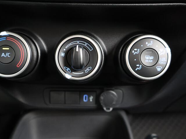 Toyota AYGO X 1.0 VVT-i MT Play | Apple Carplay & Android Auto | Parkeercamera | 27-08 TB