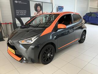 toyota-aygo-1.0-vvt-i-x-jbl--apple