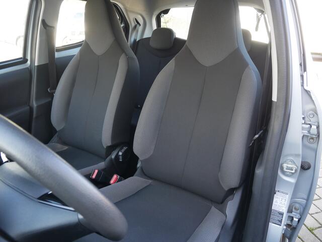 Toyota AYGO 1.0 VVT-i X-Fun, Bluetooth, Airco, 5-Deurs